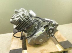 Двигатель Suzuki DF200 1996-1999 H402